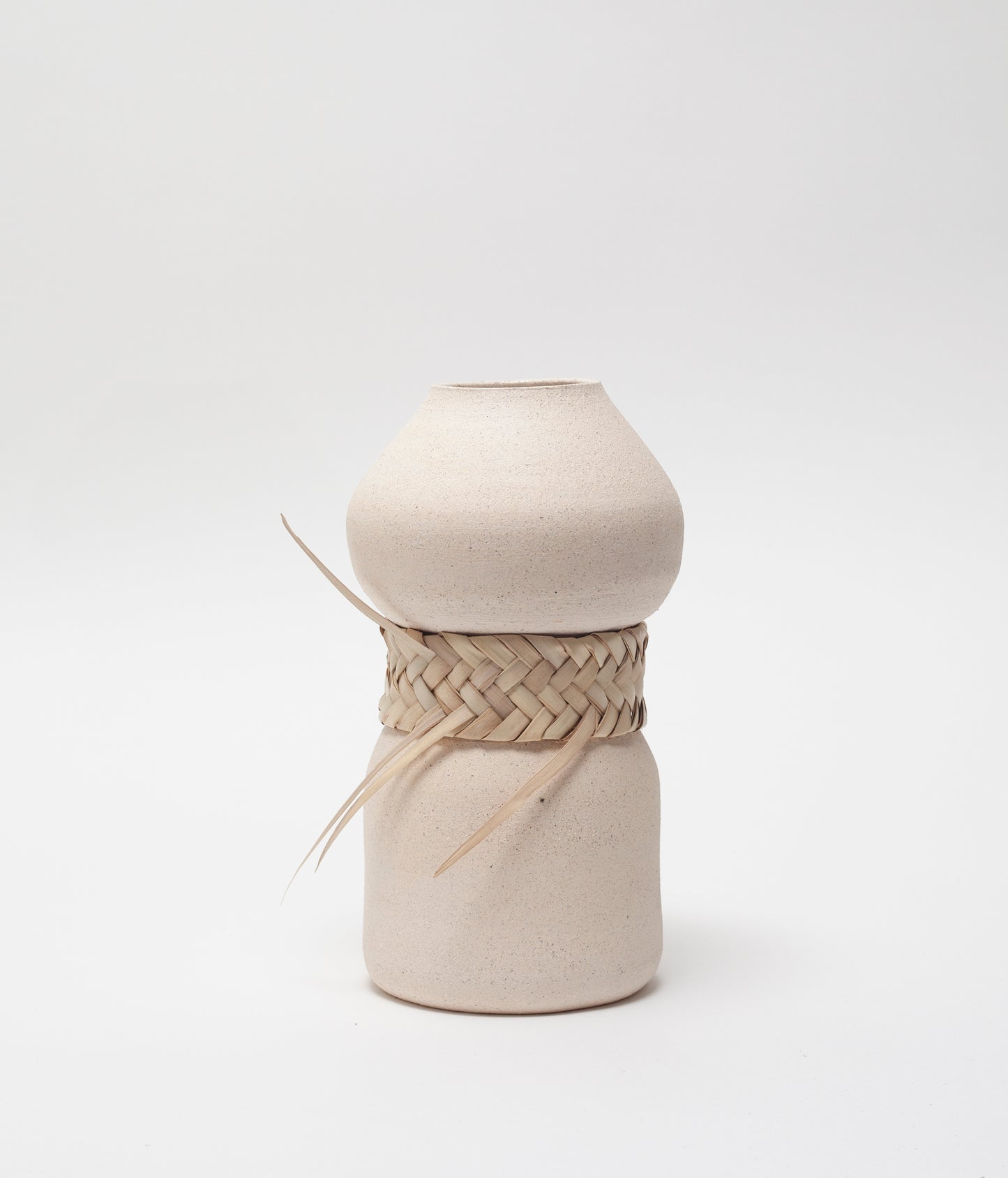 Bal/lab Collar Vase