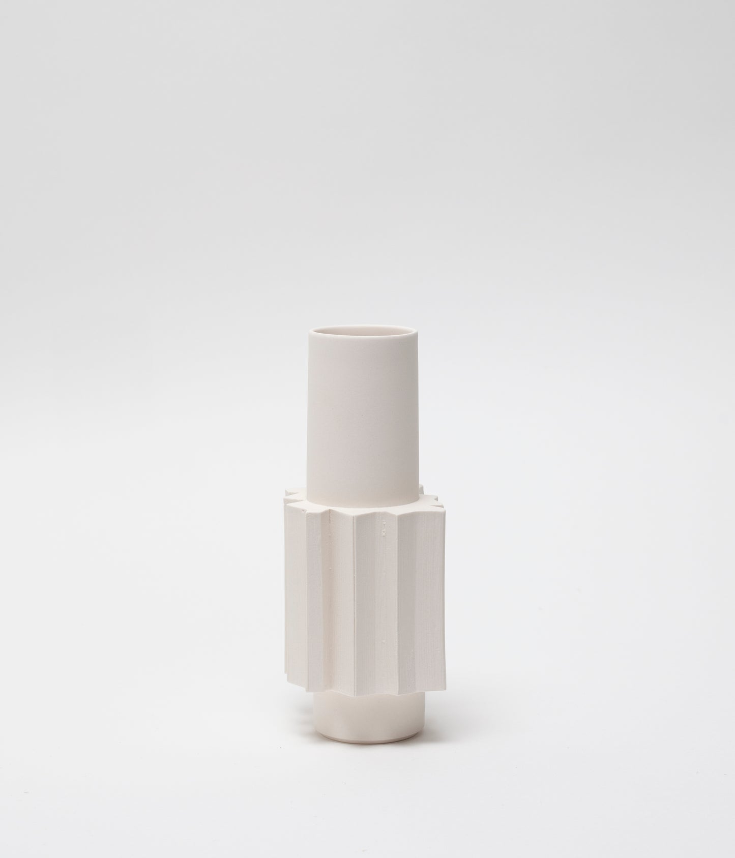 Emma Westmacott Set B vase 4